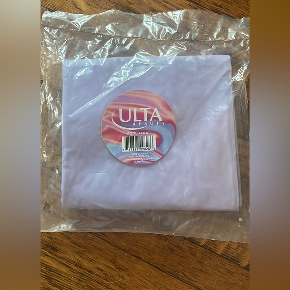 NEW ULTA pool float 💕 - Picture 2 of 3